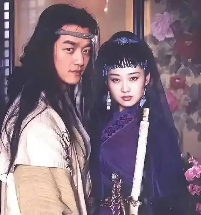 文艺青年李亚鹏的前半生故事